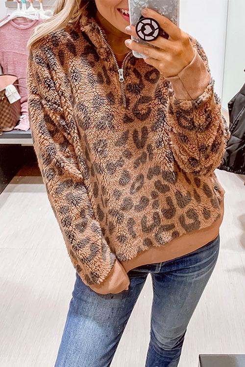 Nikkimoda Fuzzy Leopard Print Pullovers with Pockets